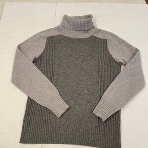Musetti women's Cashmere turtleneck sweater Made in Italy sz 3 USA sz 2 two tone